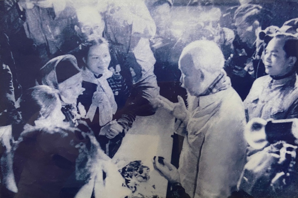 Nữ Anh hùng Lao động với câu nói được Bác Hồ khen thông minh và đanh thép - 1 Nữ Anh hùng Lao động với câu nói được Bác Hồ khen thông minh và đanh thép - 1
