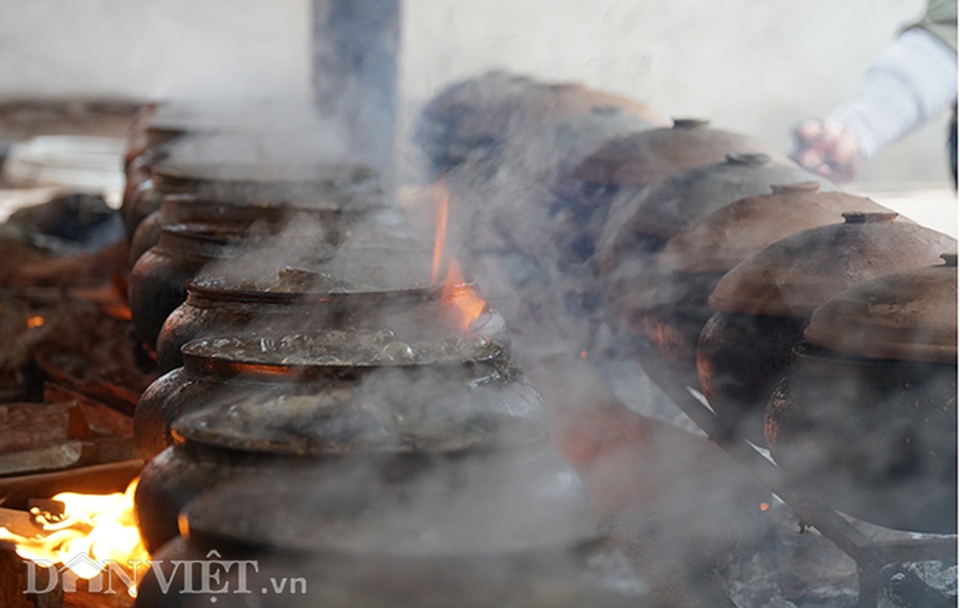 Làng cá kho lớn nhất miền Bắc rực lửa dịp cận Tết - 3 Làng cá kho lớn nhất miền Bắc rực lửa dịp cận Tết - 3
