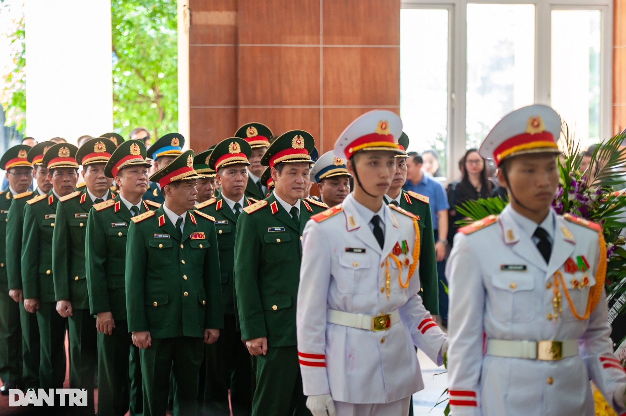 Phó Thủ tướng Lê Văn Thành - người lãnh đạo tài năng, trách nhiệm - 16
