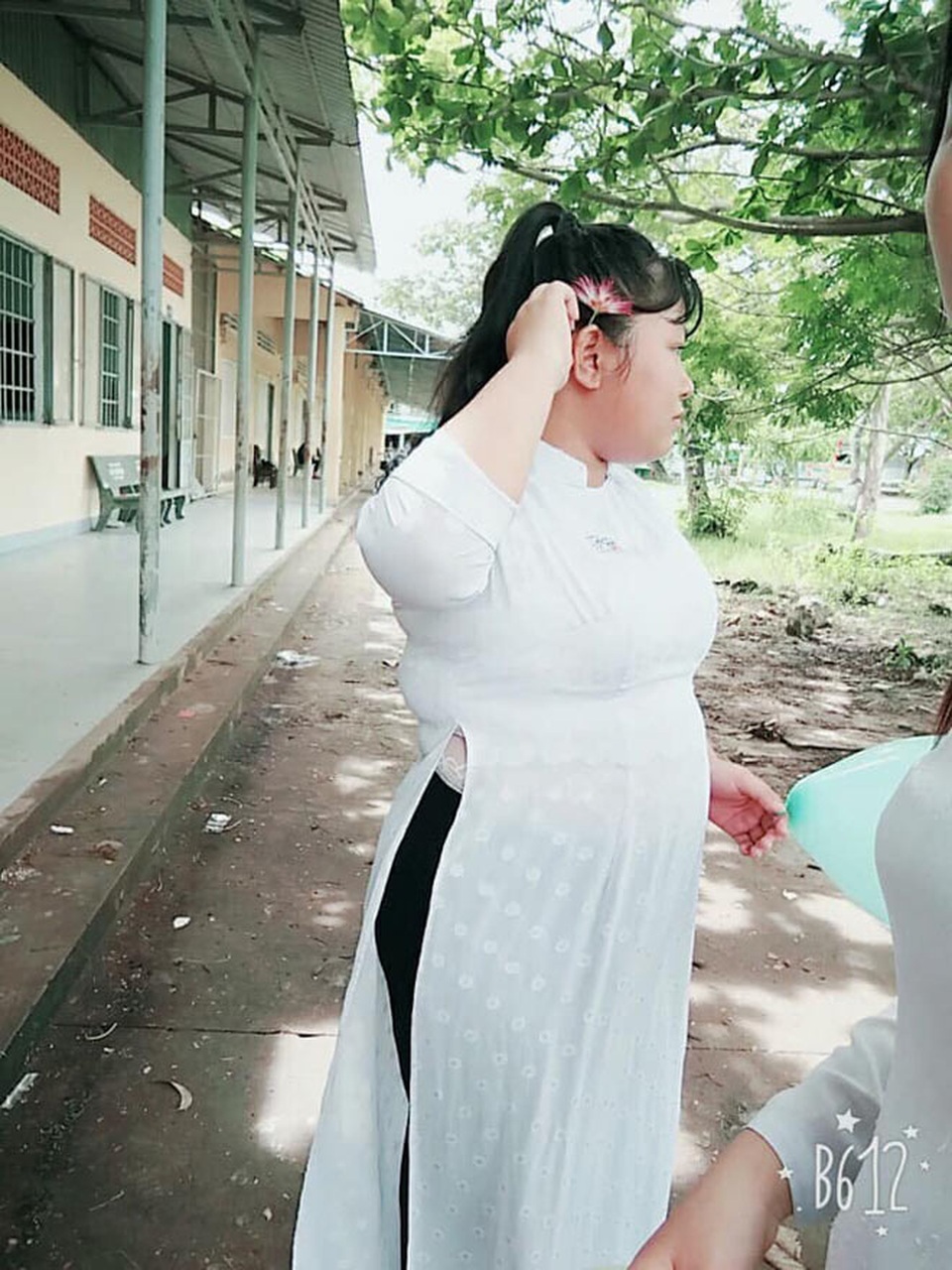 “Đánh bay” 31kg, cô gái Bến Tre khiến bạn bè sững sờ khi gặp lại - 2 “Đánh bay” 31kg, cô gái Bến Tre khiến bạn bè sững sờ khi gặp lại - 2