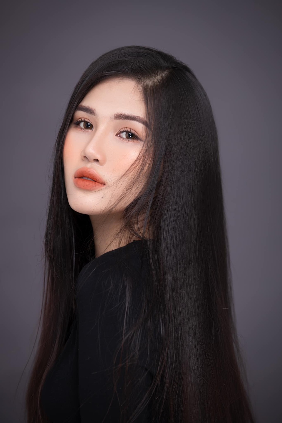 Cách chọn nước hoa phù hợp cho phái đẹp, chị em nào cũng cần biết - 3 Cách chọn nước hoa phù hợp cho phái đẹp, chị em nào cũng cần biết - 3