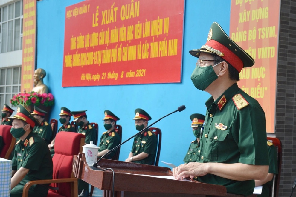 300 cán bộ, học viên Học viện Quân y vào miền Nam chống dịch - 1 300 cán bộ, học viên Học viện Quân y vào miền Nam chống dịch - 1