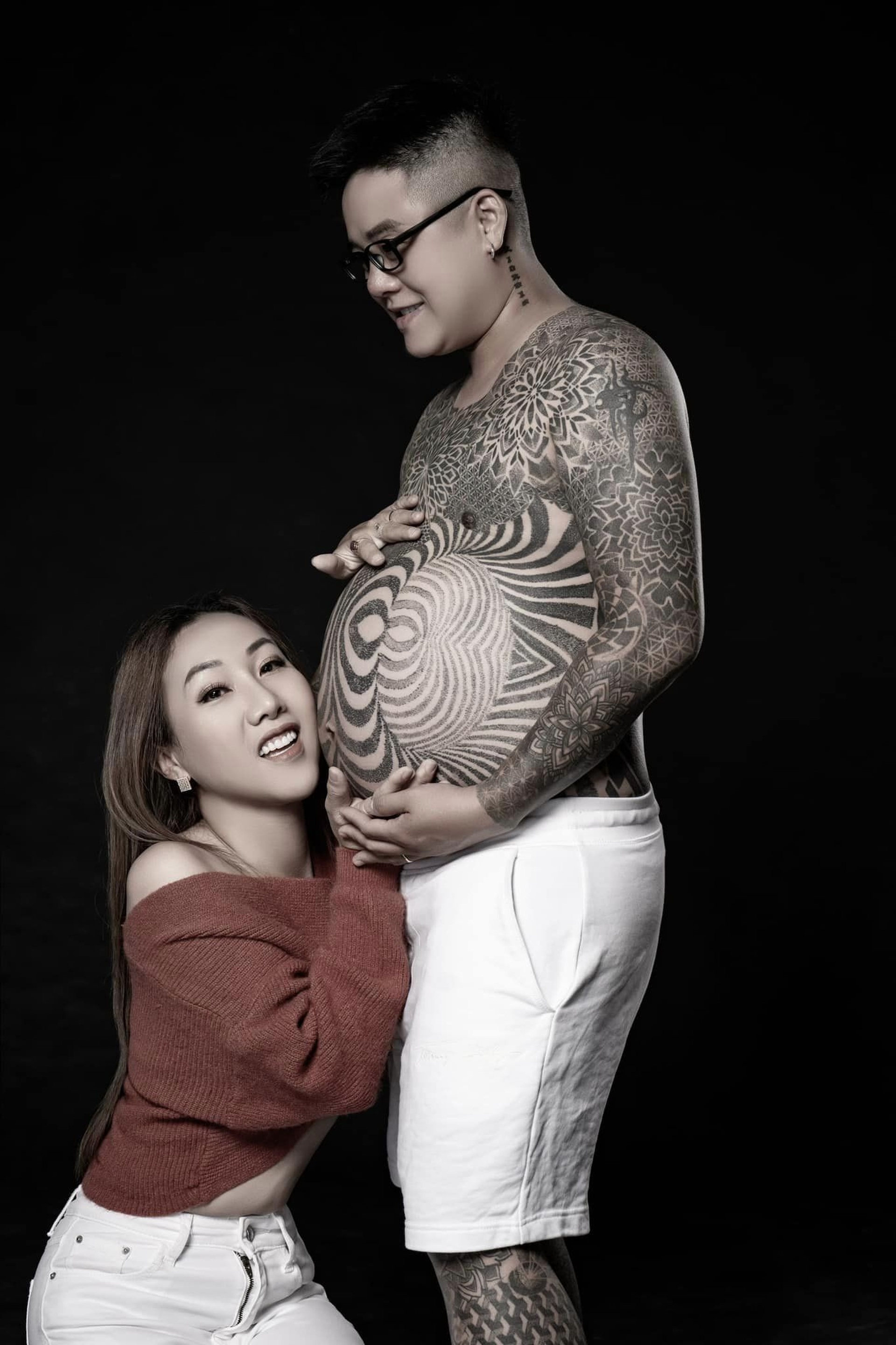 Chồng chuyển giới ở TPHCM dở khóc khi mang thai, sinh con hộ vợ - 5 Chồng chuyển giới ở TPHCM dở khóc khi mang thai, sinh con hộ vợ - 5