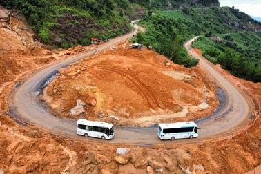 Từ chiều nay, đèo Khánh Lê lưu thông 2 làn trở lại