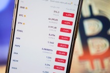 Mất ngủ vì tiền điện tử liên tục giảm giá
