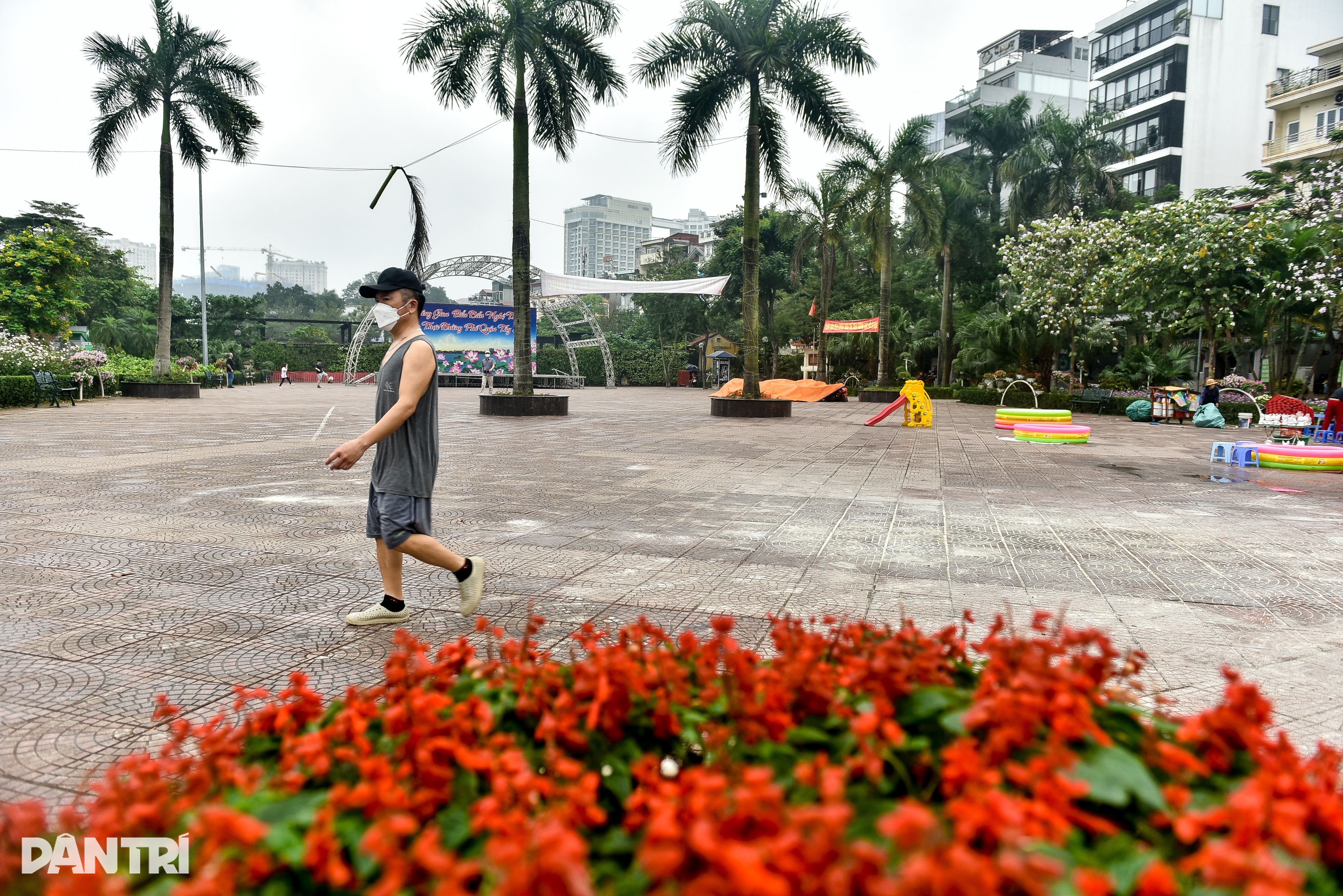 Ồ ạt phố đi bộ Hà Nội: Tại sao nơi thành công, chỗ thất bại? - 10 Ồ ạt phố đi bộ Hà Nội: Tại sao nơi thành công, chỗ thất bại? - 10