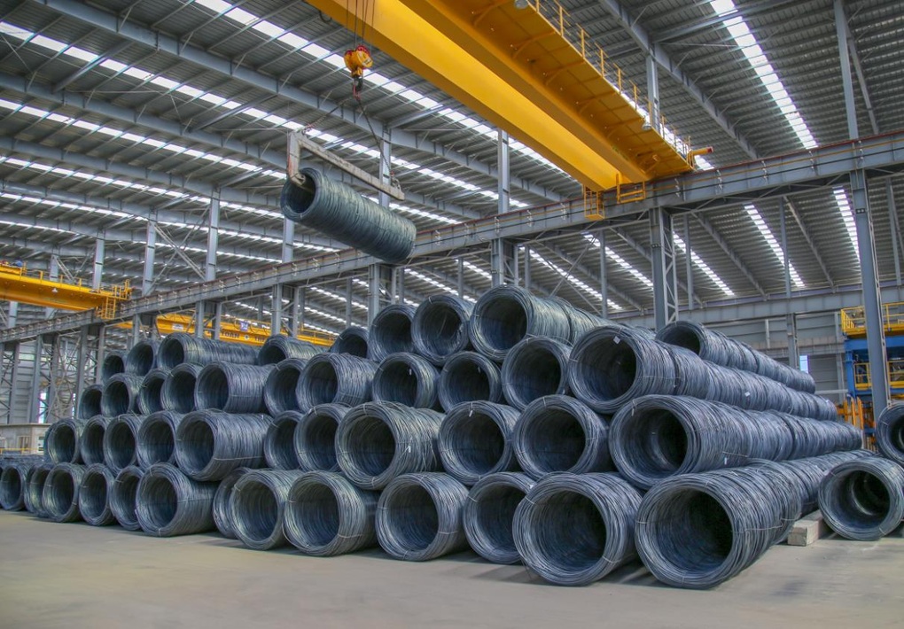Hòa Phát cung cấp gần 4 triệu tấn thép trong 6 tháng đầu năm - 1 Hòa Phát cung cấp gần 4 triệu tấn thép trong 6 tháng đầu năm - 1