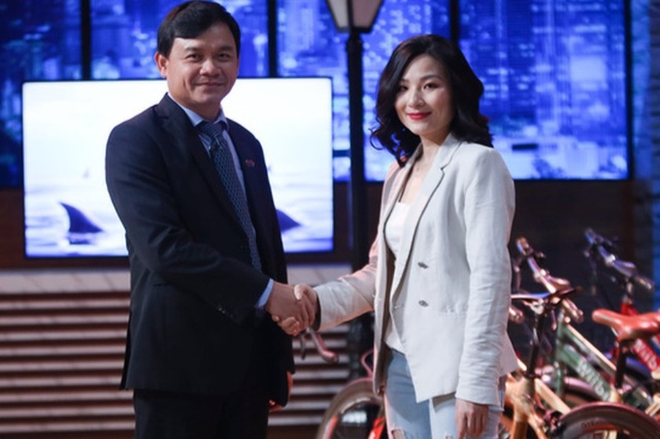 Đến bao giờ người ta mới thôi lấy phụ nữ ra để câu view, làm hình ảnh? - 1