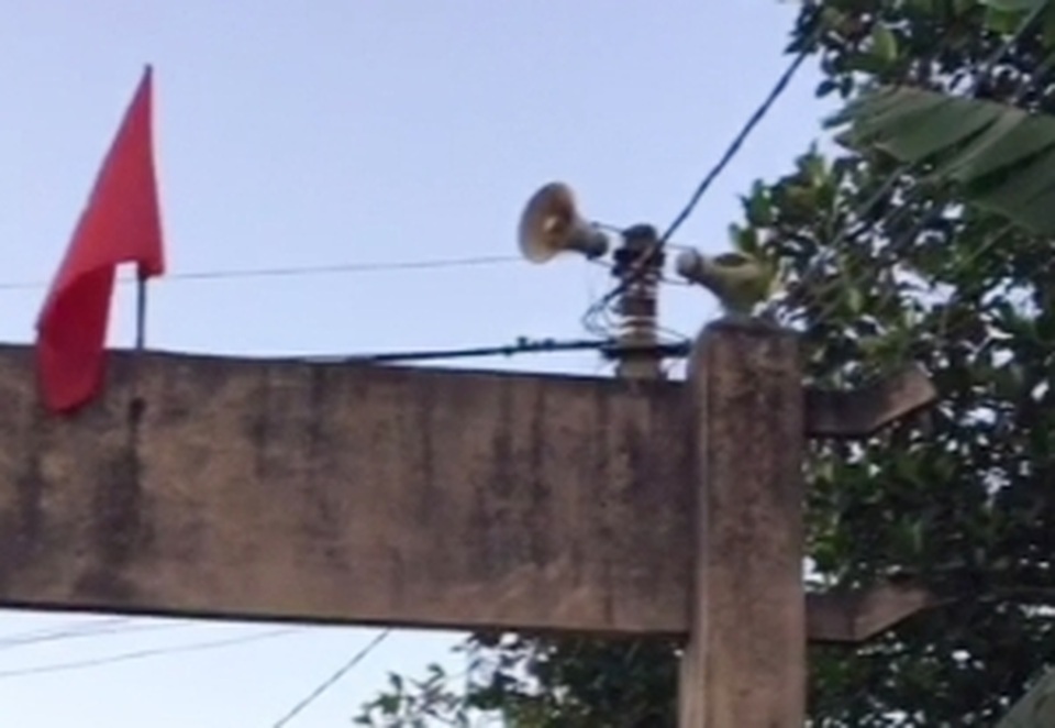 Loa phát thanh xã ở Thừa Thiên - Huế bị nhiễu sóng, phát tiếng Trung Quốc - 2 Loa phát thanh xã ở Thừa Thiên - Huế bị nhiễu sóng, phát tiếng Trung Quốc - 2