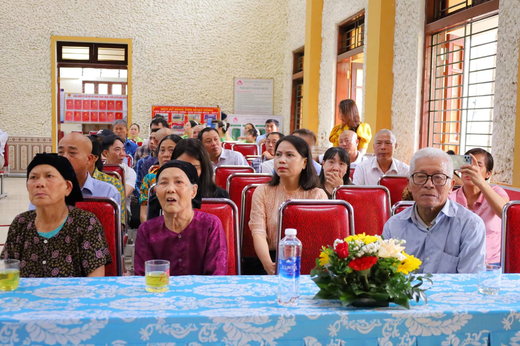 Người mẹ có 2 con liệt sỹ được truy tặng danh hiệu Mẹ Việt Nam anh hùng - 2 Người mẹ có 2 con liệt sỹ được truy tặng danh hiệu Mẹ Việt Nam anh hùng - 2