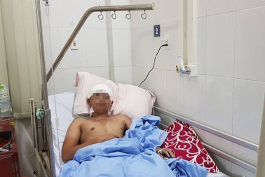 Tái tạo dương vật cho chàng thanh niên chịu cảnh “tè ngồi” 10 năm sau bỏng điện cao thế