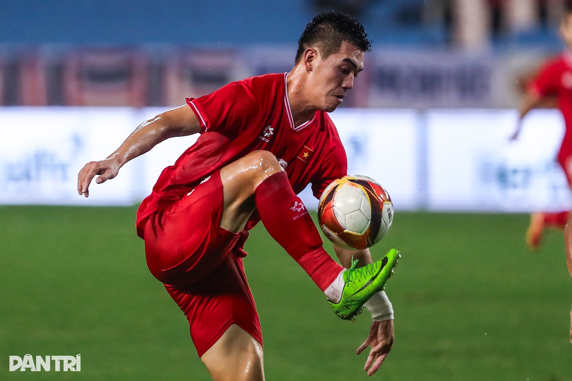 Những khoảnh khắc đội tuyển Việt Nam thua cay đắng trước Thái Lan - 9