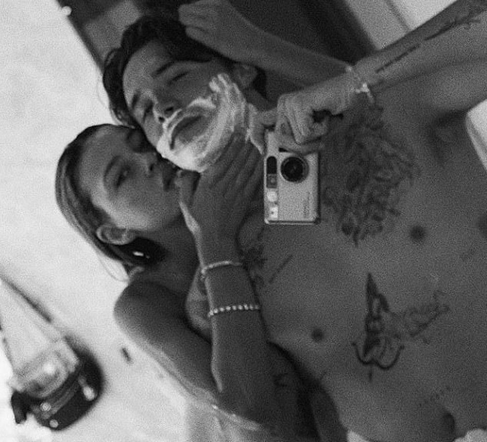 Loạt ảnh tình tứ của Brooklyn Beckham và con gái tỷ phú - 7 Loạt ảnh tình tứ của Brooklyn Beckham và con gái tỷ phú - 7