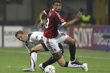 10 mục tiêu chuyển nhượng của Barcelona