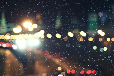 Thiết bị mới giúp tạo ra điện từ… tuyết rơi