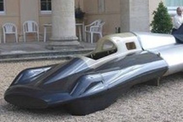 Chinh phục kỷ lục tốc độ của xe động cơ hơi nước 