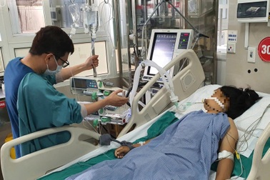 Uống "nước chữa bách bệnh", nhiều người nhập viện nguy kịch