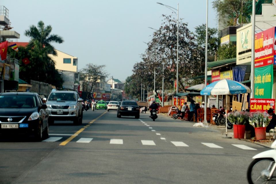 Vụ 9 đời chủ tịch không làm xong 592m đường: Vỡ oà vui sướng sau 30 năm chờ đợi - 3 Vụ 9 đời chủ tịch không làm xong 592m đường: Vỡ oà vui sướng sau 30 năm chờ đợi - 3