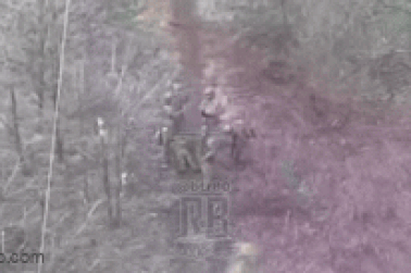 Chiến sự Ukraine 1/2: Nga dồn dập tấn công 4 phía, siết vây Kurakhove