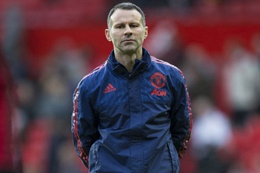 Giữ Van Gaal, MU sẽ mất Ryan Giggs?