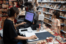 Hộ kinh doanh "chật vật" khai thuế, TPHCM lập đường dây nóng hỗ trợ