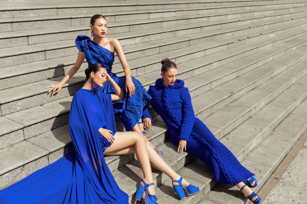 Quán quân Siêu mẫu châu Á Quỳnh Anh thả dáng trên phố với váy áo rực rỡ - 8 Quán quân Siêu mẫu châu Á Quỳnh Anh thả dáng trên phố với váy áo rực rỡ - 8