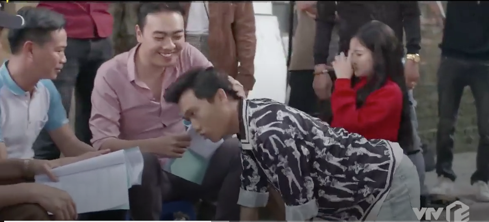 Xuân Nghị và quá khứ đi bưng bê, ngủ gác xép, ăn cháo qua ngày - 3 Xuân Nghị và quá khứ đi bưng bê, ngủ gác xép, ăn cháo qua ngày - 3