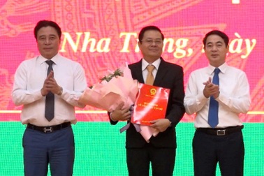 Phó chủ tịch HĐND tỉnh làm Bí thư Thành ủy Nha Trang