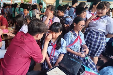 Giáo viên phải phát "tờ rơi" tuyển sinh, trường nghề còn "gian nan" đầu vào