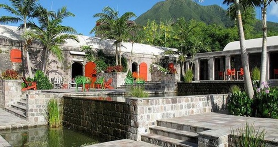 Hè 2020 - mùa du khách thượng lưu “thôn tính” khách sạn, resort - 4 Hè 2020 - mùa du khách thượng lưu “thôn tính” khách sạn, resort - 4