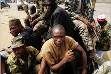 Pháp: Tổng thống đương chức Bờ Biển Ngà có chưa đầy 1.000 quân