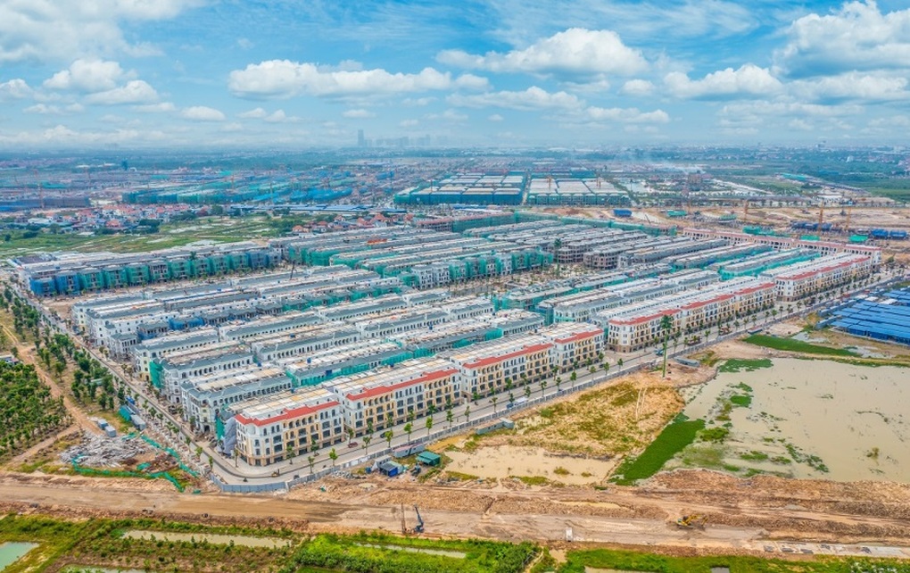 Khách hàng nhận bàn giao shophouse tại Vinhomes Ocean Park 2 - The Empire - 3 Khách hàng nhận bàn giao shophouse tại Vinhomes Ocean Park 2 - The Empire - 3