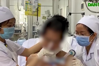 Nạn nhân ngộ độc pate Minh Chay đang dần hồi phục (Nguyễn Quang)