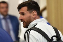 Messi: “Có chỉ thị từ Real Madrid để làm hại tôi”