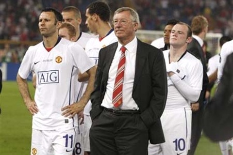 Ferguson: “Barca xứng đáng giành chức VĐ”