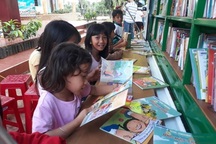 Thu gom sách cũ để tặng học sinh nghèo ở buôn làng