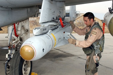 Tên lửa "không đối đất" X-38: vũ khí chính xác của Không quân Nga