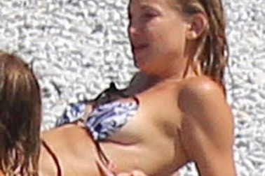 Kate Hudson cùng bạn bè gợi cảm tắm nắng