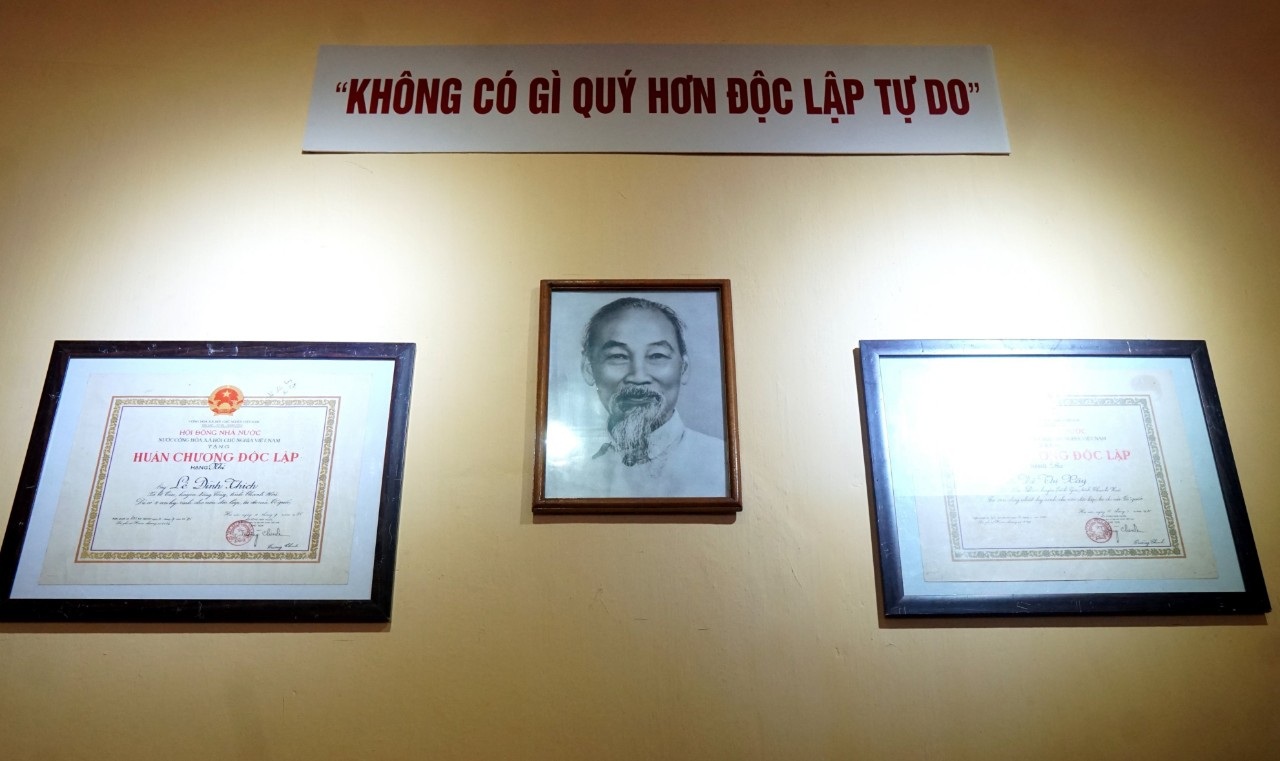 Bồi hồi với những không gian, hiện vật của thời bao cấp - 8 Bồi hồi với những không gian, hiện vật của thời bao cấp - 8