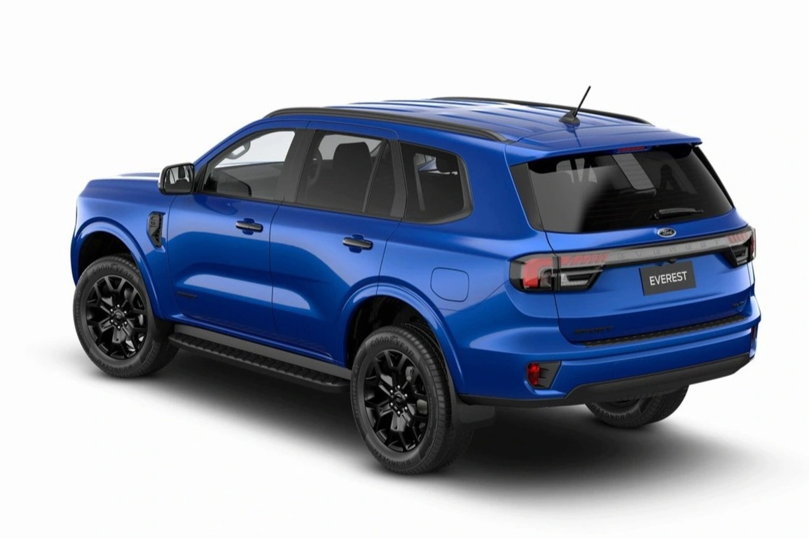 Ford Everest thế hệ mới 2023 ra mắt, tăng áp lực cạnh tranh lên Fortuner - 11 Ford Everest thế hệ mới 2023 ra mắt, tăng áp lực cạnh tranh lên Fortuner - 11