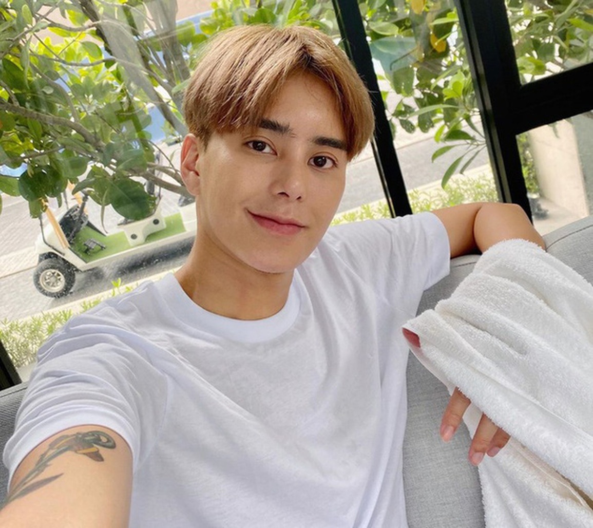 Cuộc sống của Hoa hậu chuyển giới Thái Lan sau khi trở lại làm nam giới - 6 Cuộc sống của Hoa hậu chuyển giới Thái Lan sau khi trở lại làm nam giới - 6