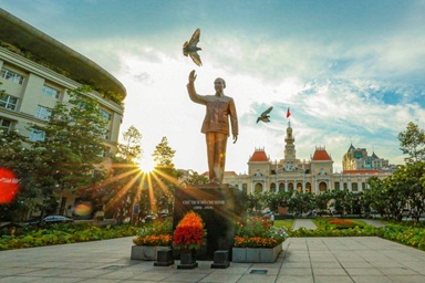 TPHCM vươn mình thành đại đô thị 14 triệu dân trong 50 năm qua