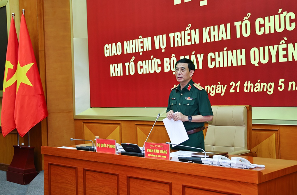 Bộ Quốc phòng sắp xếp lực lượng quân sự phù hợp bộ máy chính quyền 2 cấp - 1 Bộ Quốc phòng sắp xếp lực lượng quân sự phù hợp bộ máy chính quyền 2 cấp