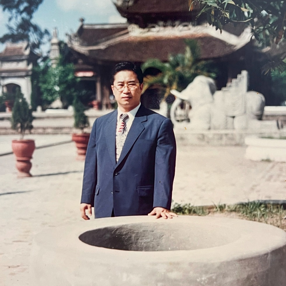 Cuộc gặp định mệnh và hành trình về Việt Nam của hậu duệ vua Lý Thái Tổ - 1 Cuộc gặp định mệnh và hành trình về Việt Nam của hậu duệ vua Lý Thái Tổ - 1