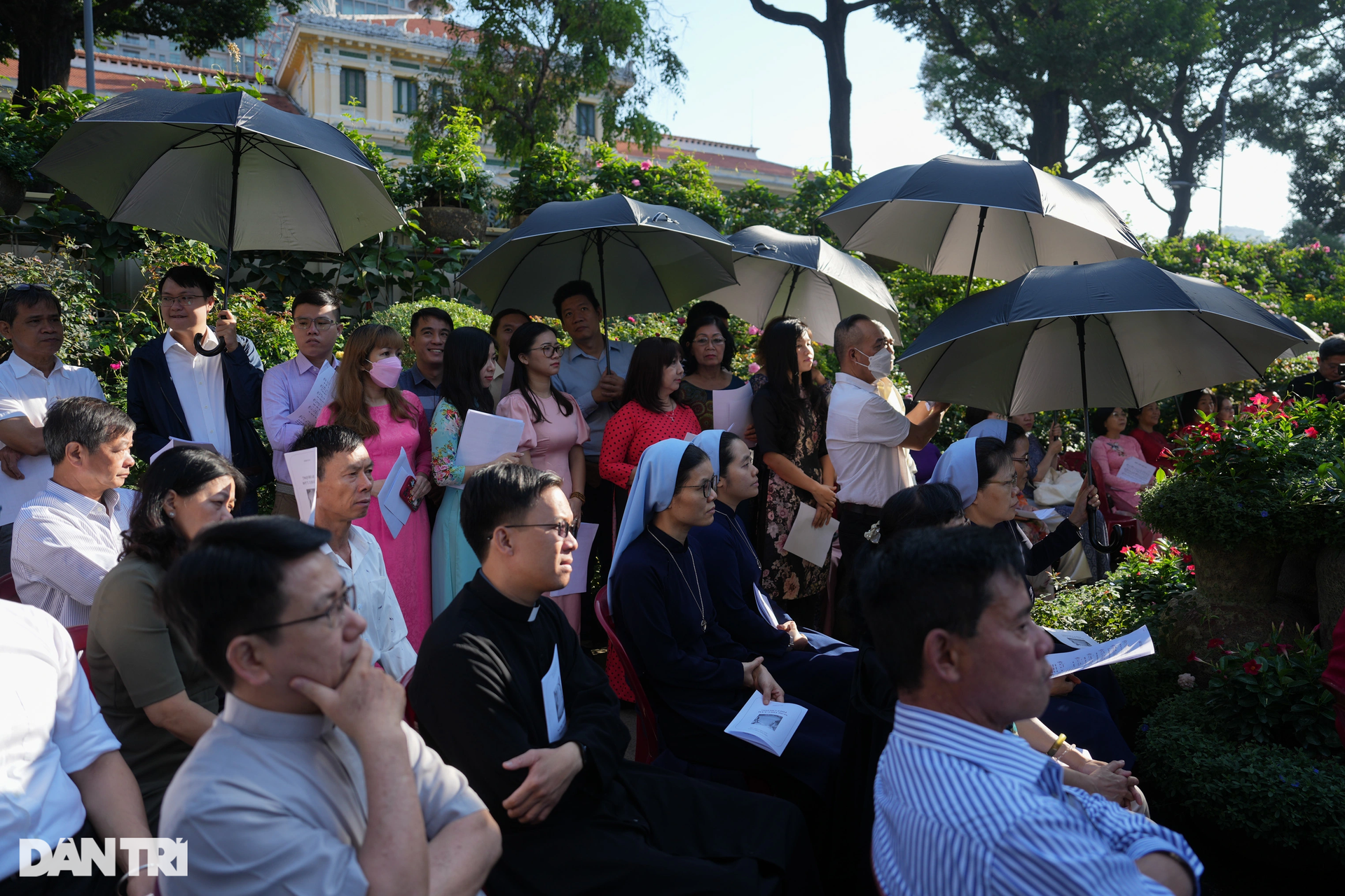 Khánh thành dàn giao hưởng chuông nhà thờ Đức Bà - 5 Khánh thành dàn giao hưởng chuông nhà thờ Đức Bà - 5