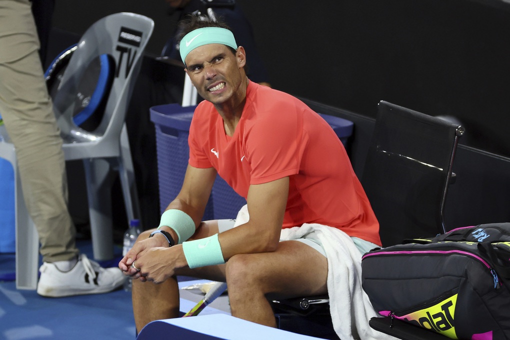 Rafael Nadal chấn thương, lỡ hẹn với Australian Open - 1 Rafael Nadal chấn thương, lỡ hẹn với Australian Open - 1