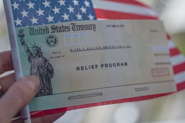 Mỹ gửi nhầm tiền hỗ trợ Covid-19 cho nhiều người nước ngoài