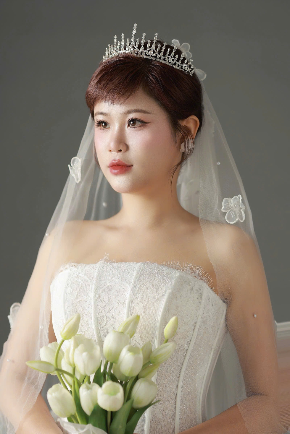 Cô gái Hà Nội xinh đẹp và tình yêu với chàng trai từng 200 lần gãy xương - 5 Cô gái Hà Nội xinh đẹp và tình yêu với chàng trai từng 200 lần gãy xương - 5