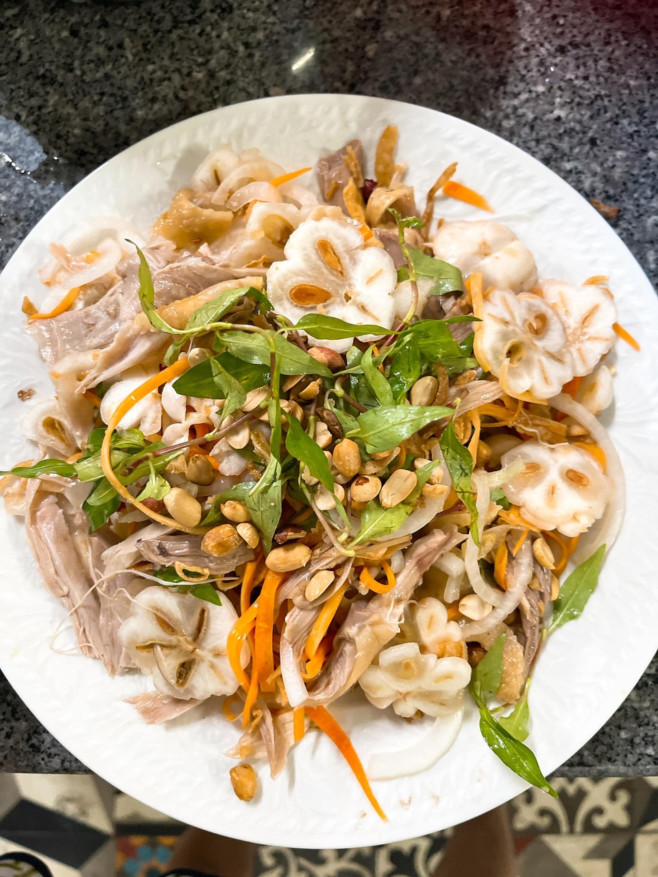 Đặc sản măng cụt xanh đi máy bay, giá nửa triệu đồng/kg vẫn hút khách - 6 Đặc sản măng cụt xanh đi máy bay, giá nửa triệu đồng/kg vẫn hút khách - 6