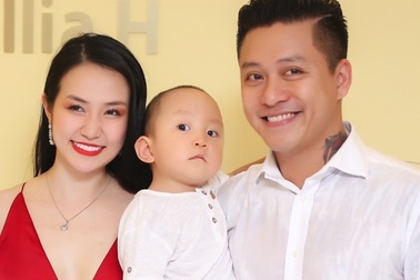 Tuấn Hưng: “Tôi yêu và nể vợ”
